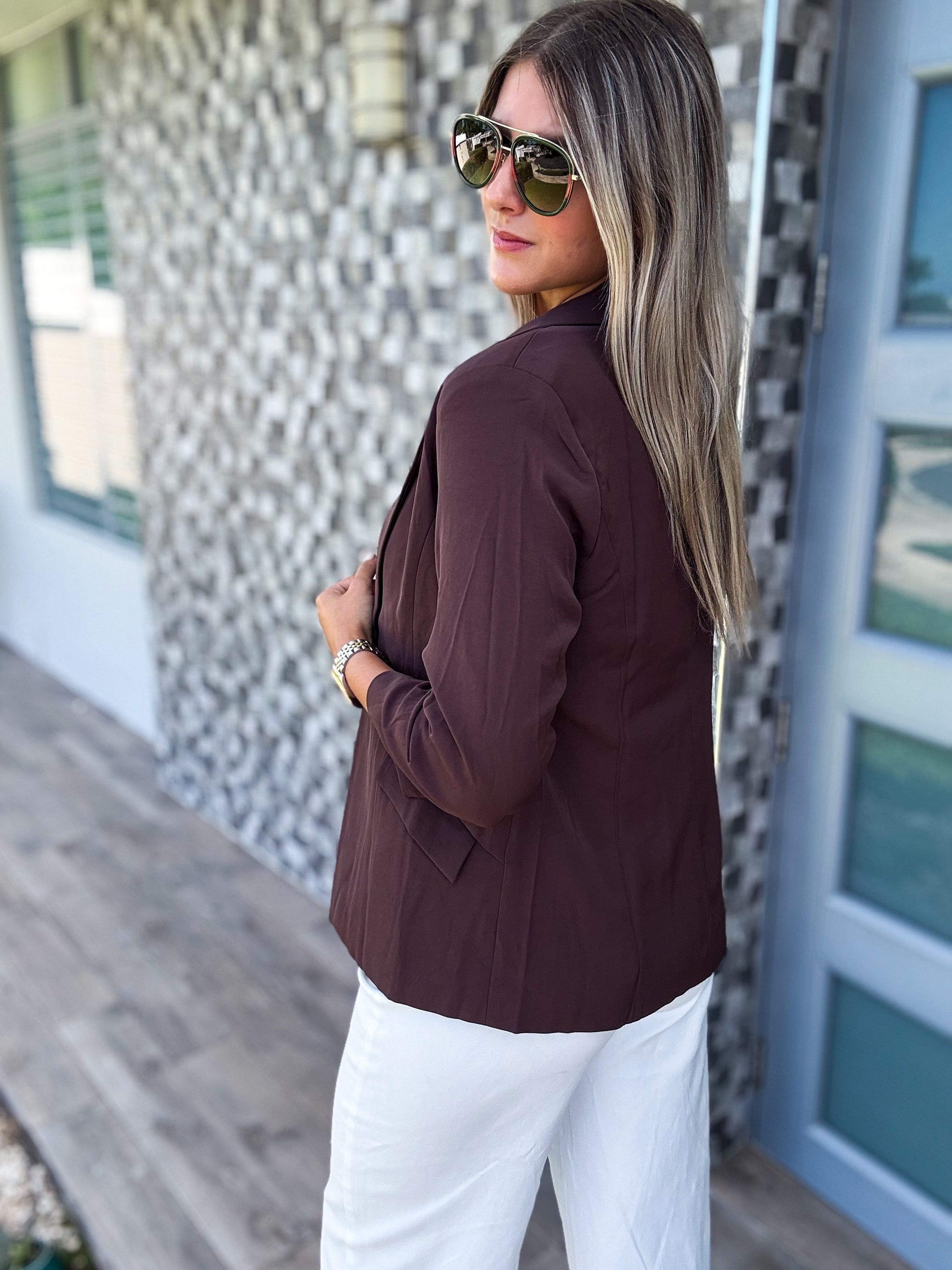 BROWN BLAZER