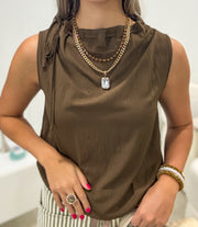 BROWN MOCK NECK CINCHED NECK SLEEVELESS TOP