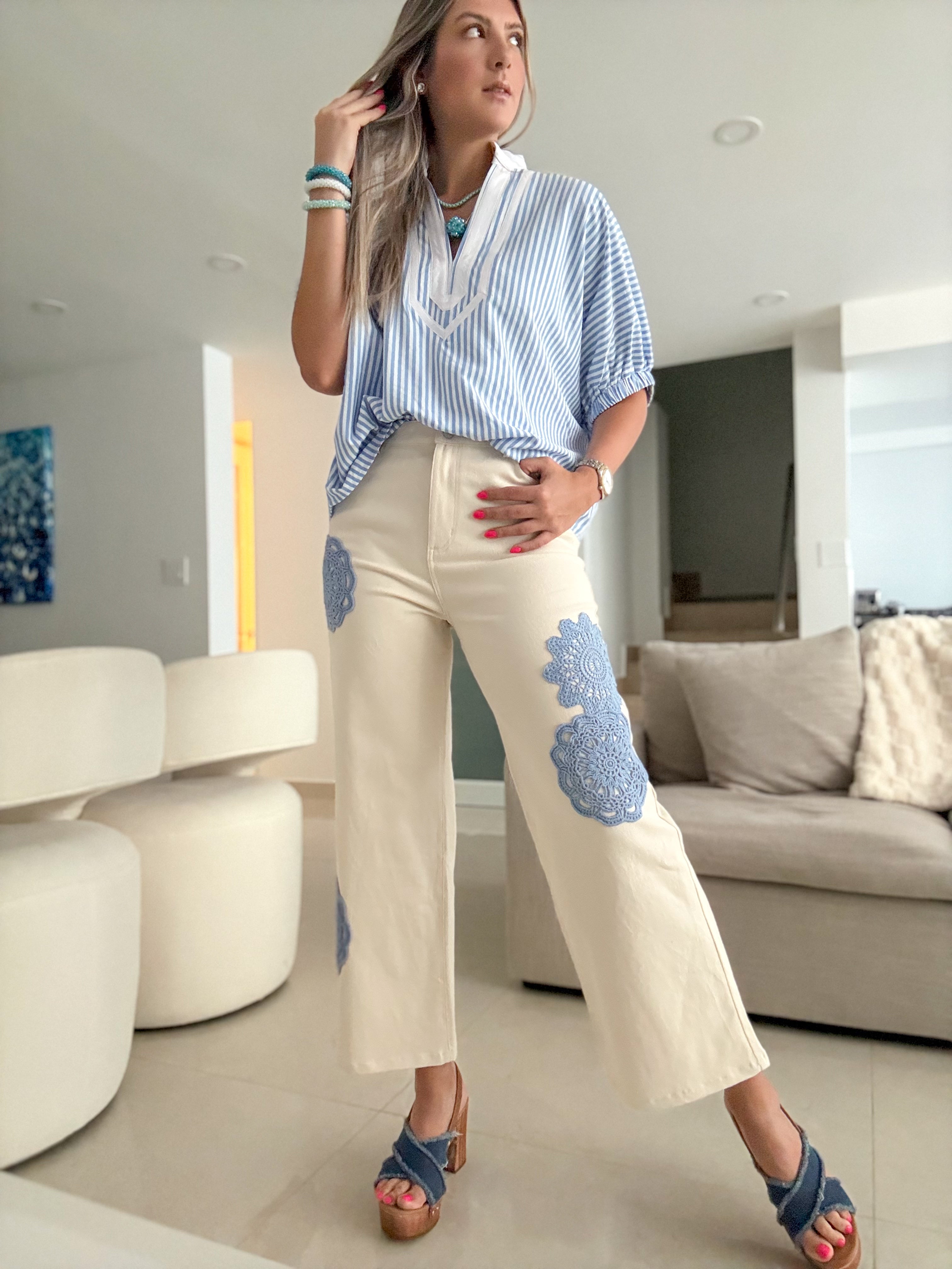 CREAM/BLUE CROCHET DETAIL PANTS