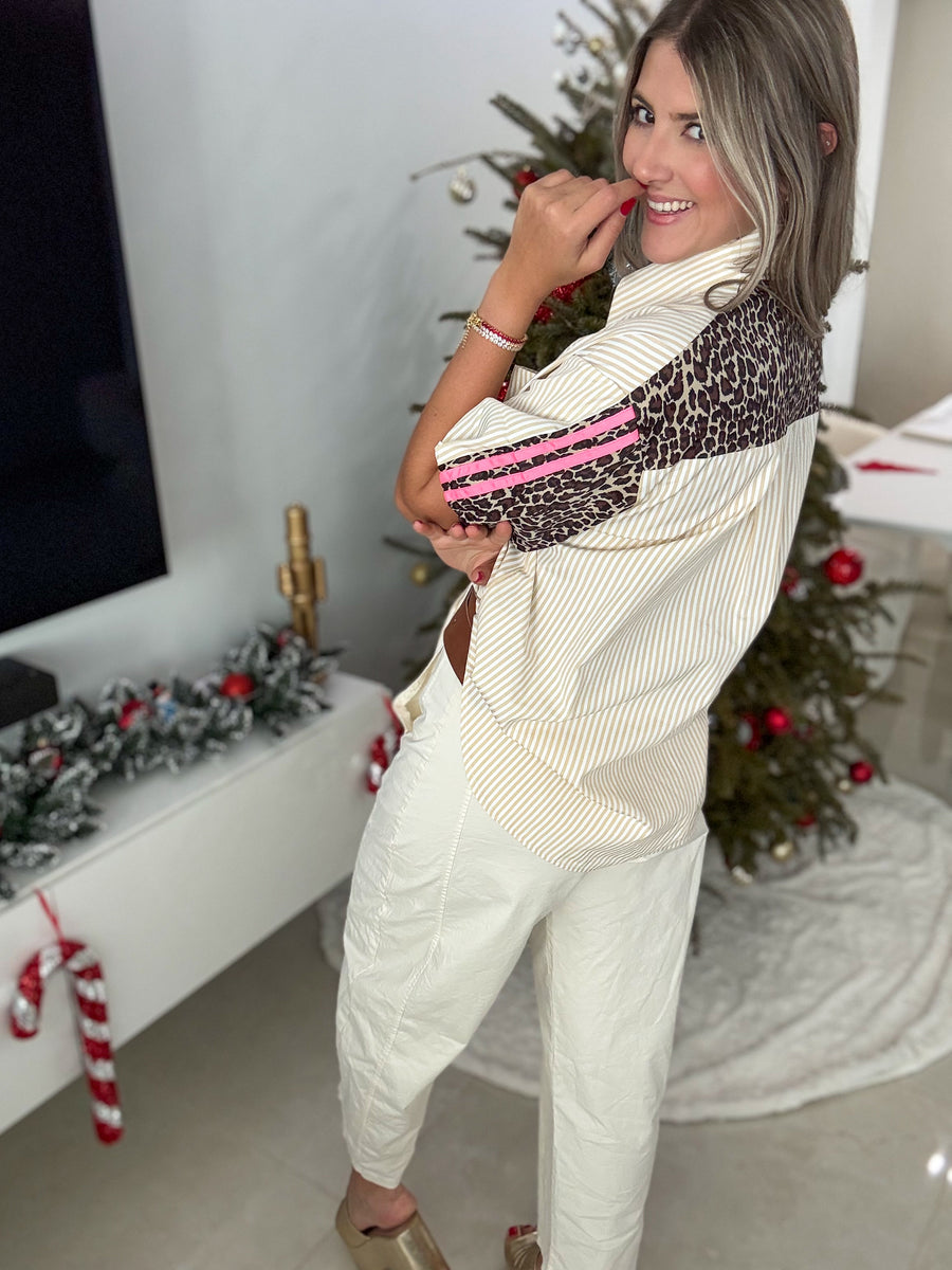 STRIPED LEOPARD/NEON PINK TRACK LINES BUTTONED BLOUSE