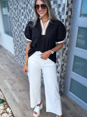 BLACK/LATTE COLLAR BLOUSE