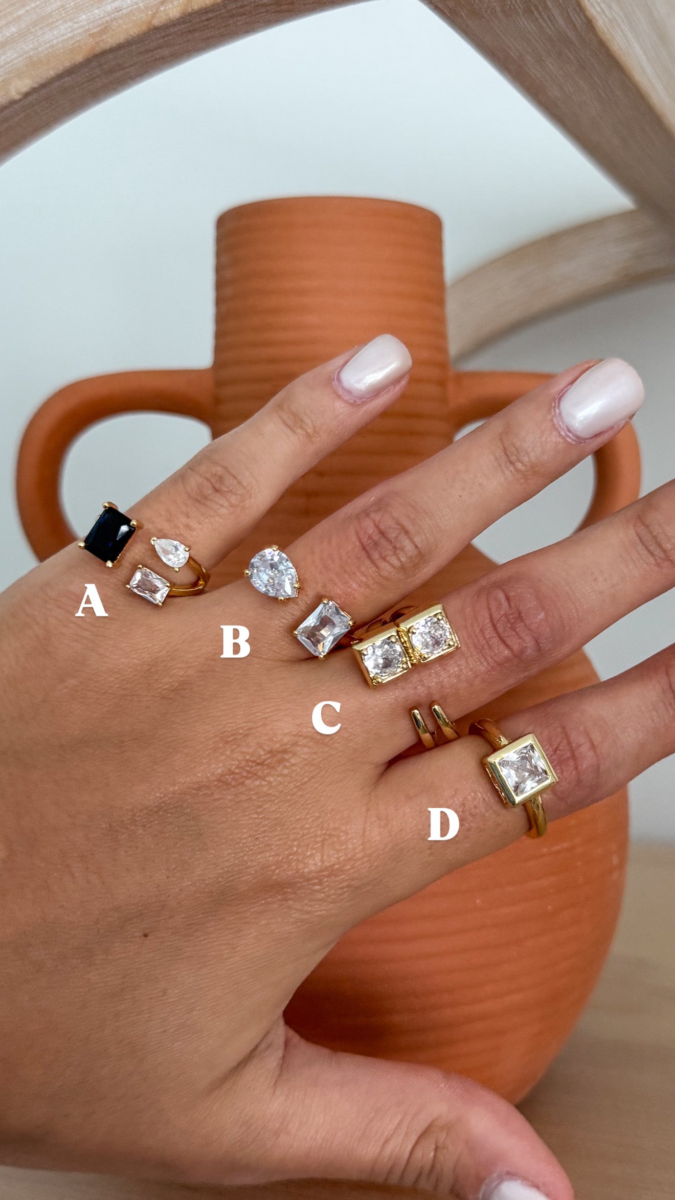 CLEAR RINGS COLLECTION