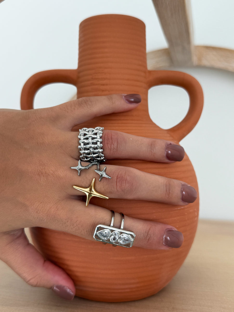 GORGEOUS RINGS