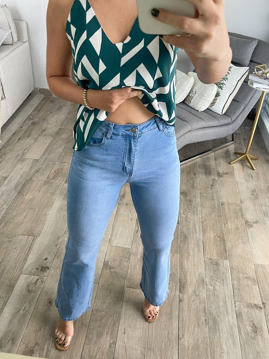 LIGHT DENIM HIGH WAISTED JEANS