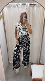 BLACK/IVORY PRINT JUMPSUIT