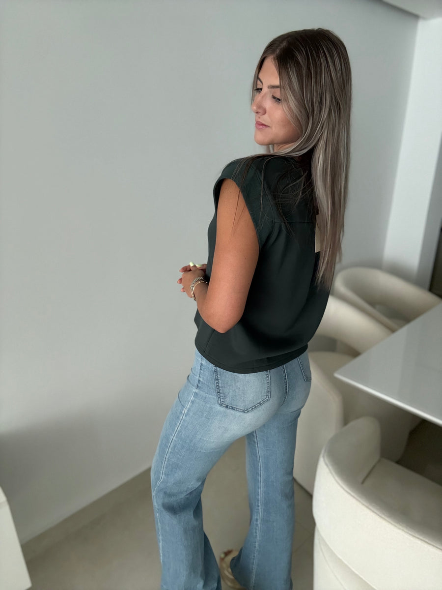 V-NECK MODAL BASIC BLOUSED