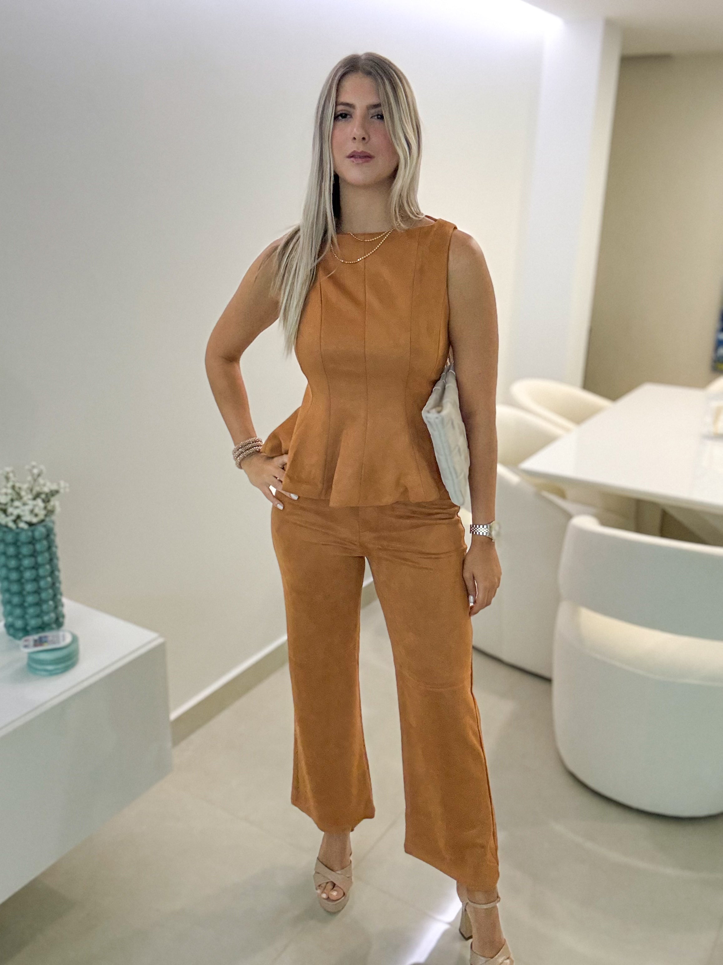 CAMEL SUEDE PANTS