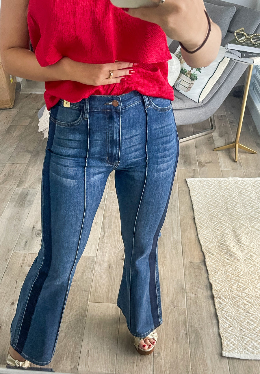 HIGH RISE TWO TONE FLARE JEANS
