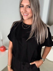 BLACK OVERSIZED ADJUSTABLE TSHIRT