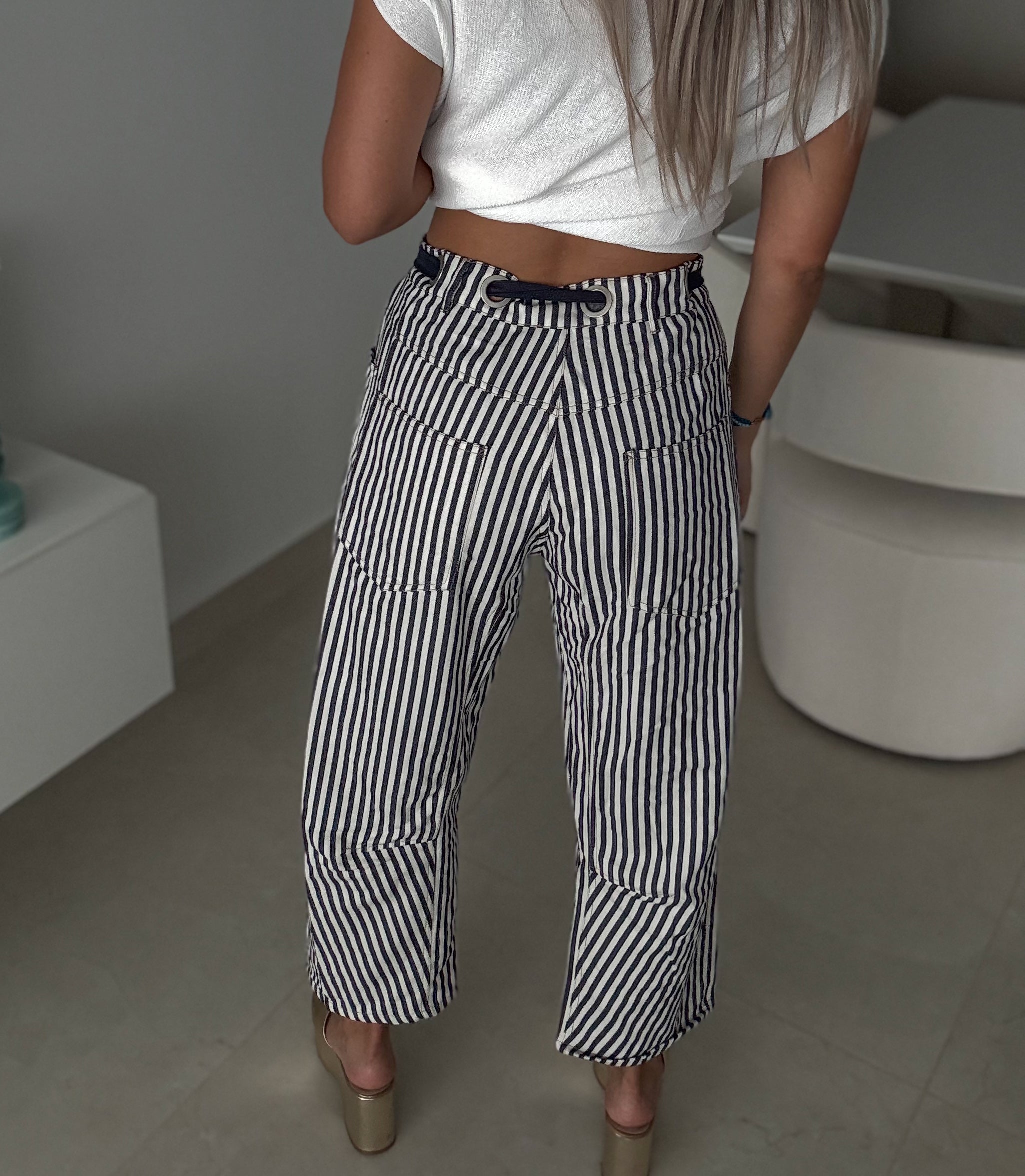 NAVY STRIPED BARREL JEANS
