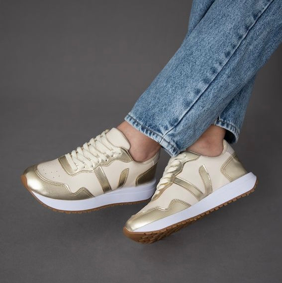 GOLD/NUDE SNEAKERS