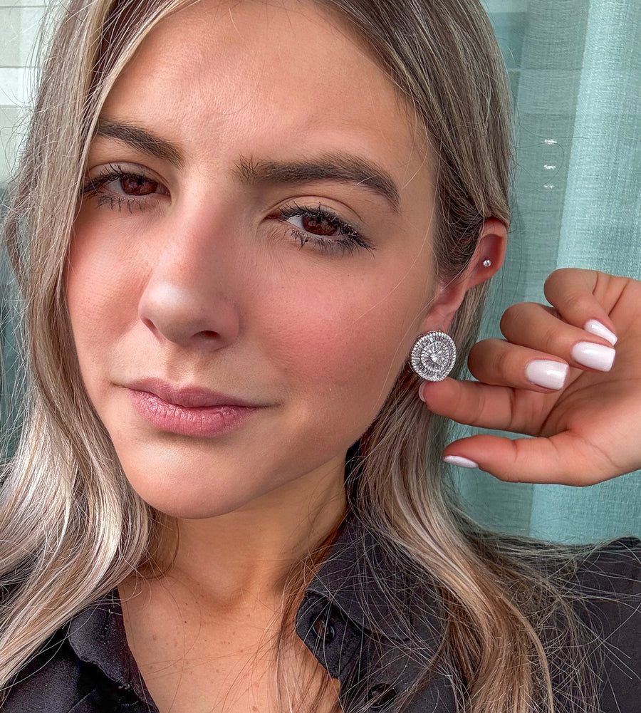 GLAM STATEMENT STUD EARRINGS