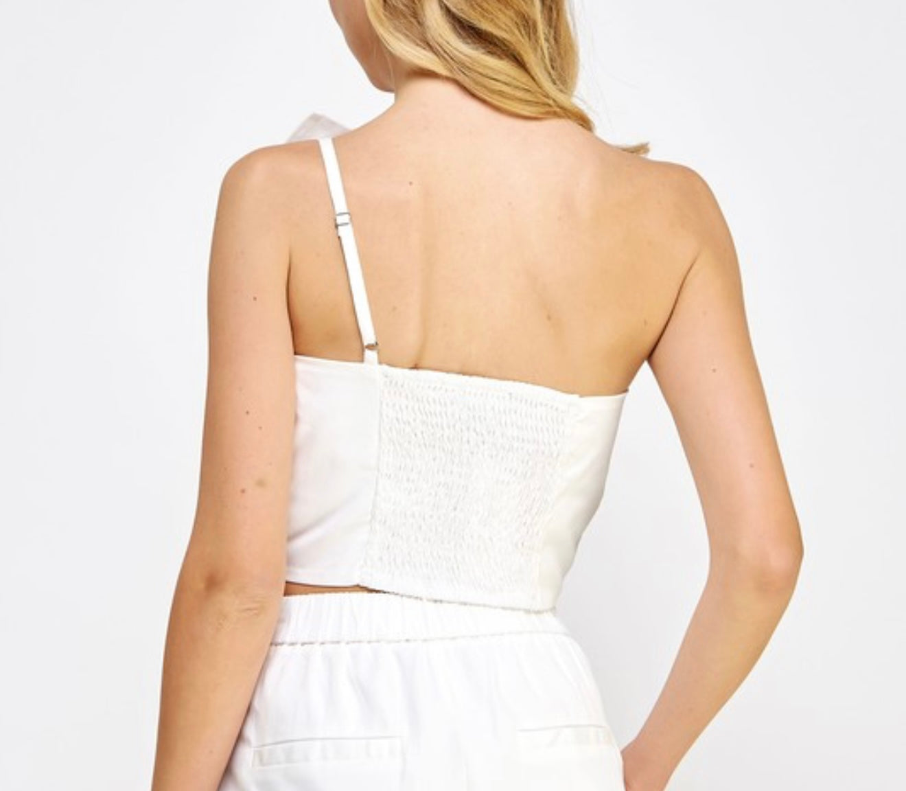 IVORY PETAL CROP TOP