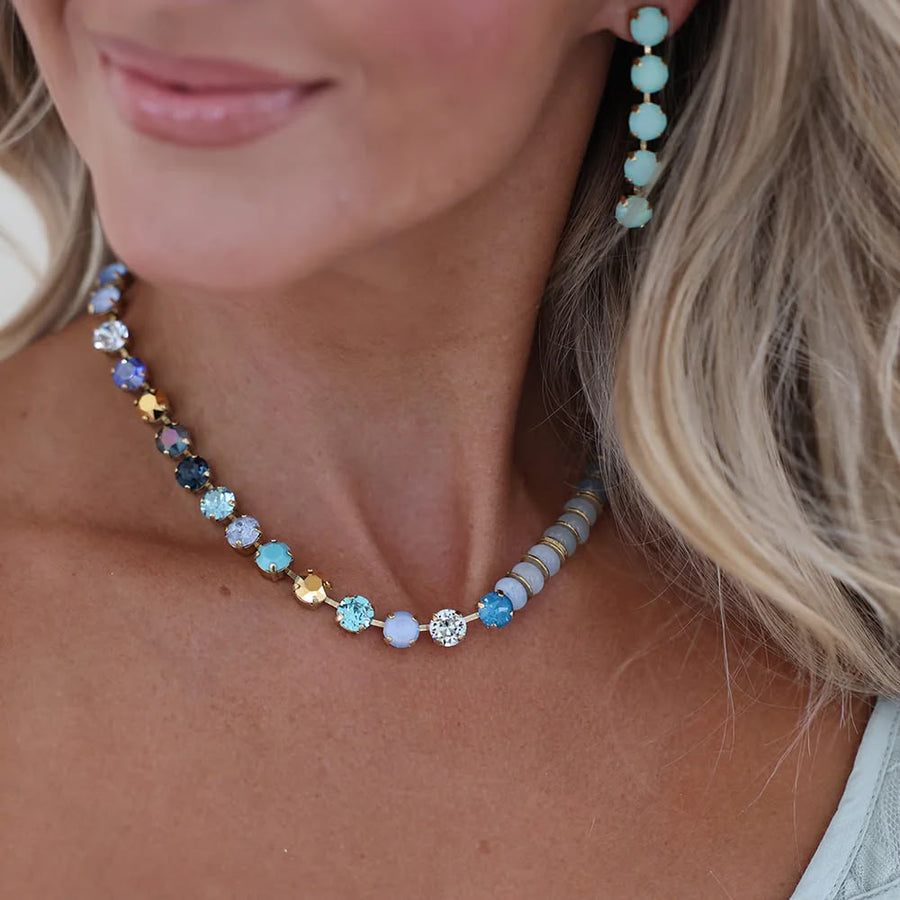 FAYE NECKLACE IN BLUE SHADES