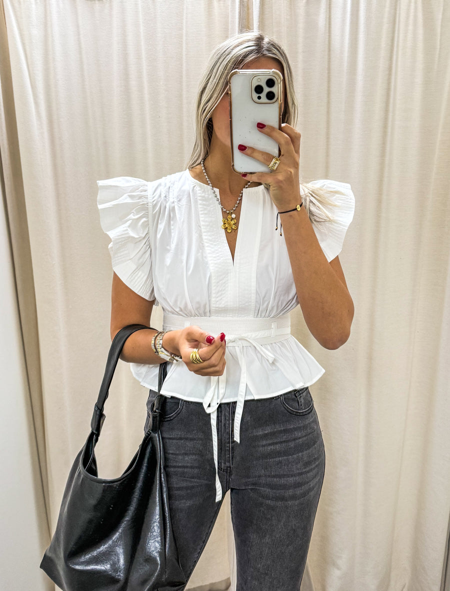 IVORY RUFFLE SLEEVES BLOUSE