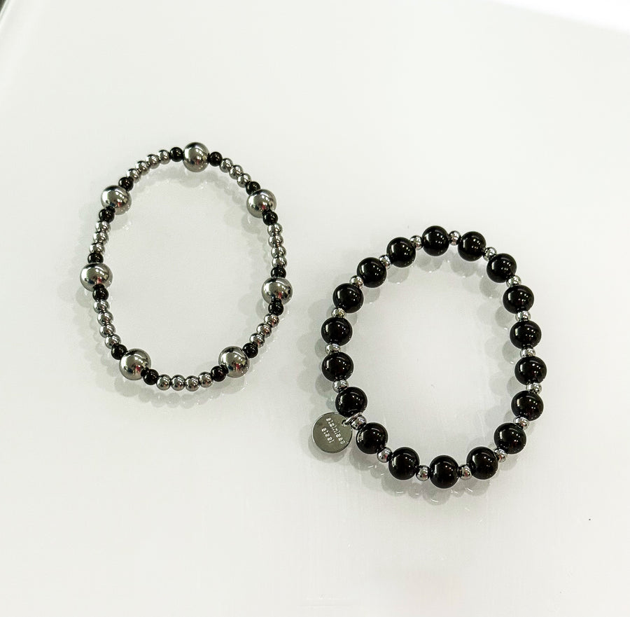 BLACK/SILVER ELASTIC BALL BRACELET