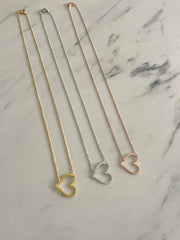 ROSE GOLD HEART CUTOUT NECKLACE