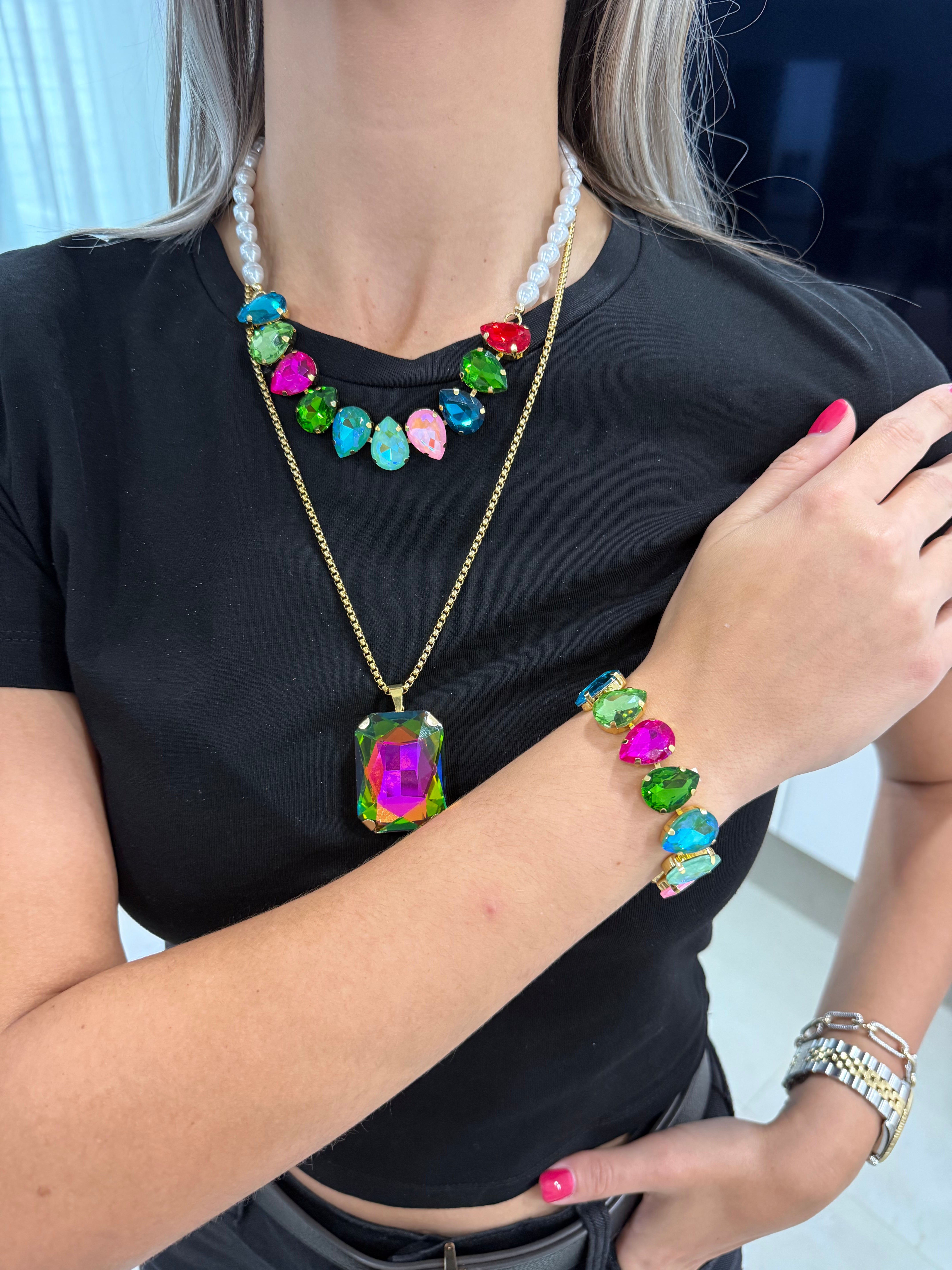 MULTICOLOR DROP/PEARLS NECKLACE