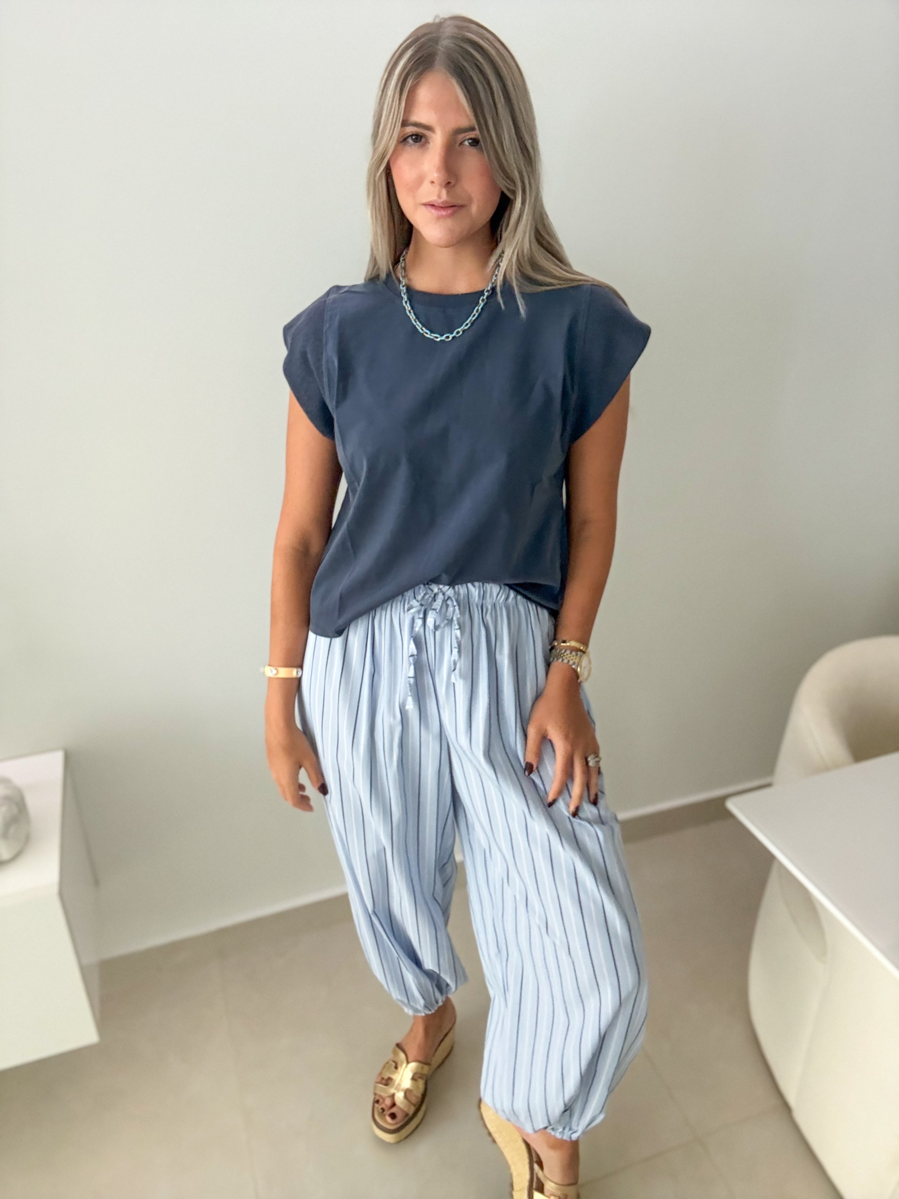 NAVY RIBBED CAP SLEEVE BLOUSE