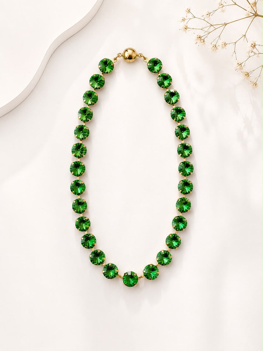 SWAROSVKI CLASP NECKLACE IN GREEN