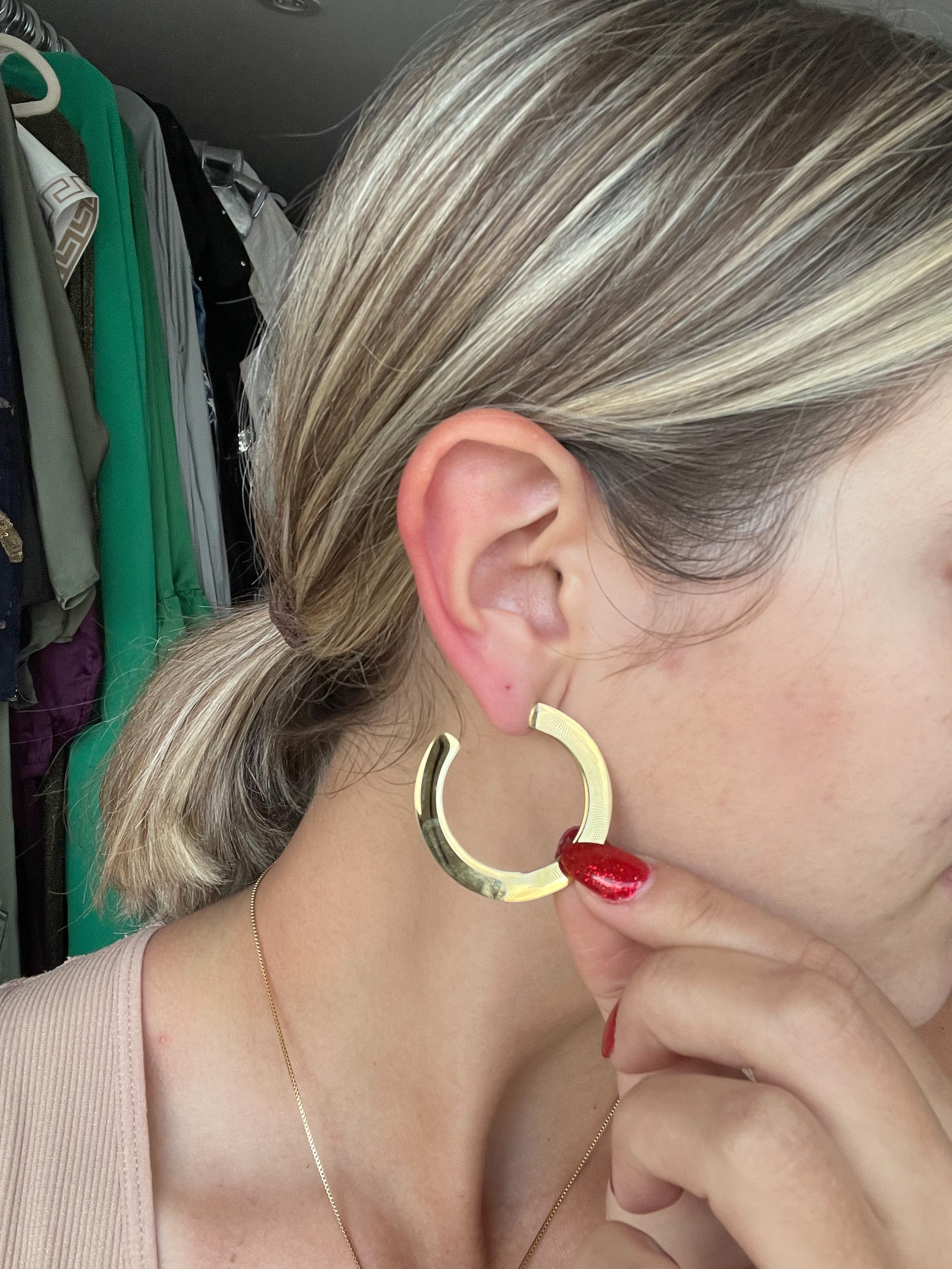 FLAT OPEN HOOPS