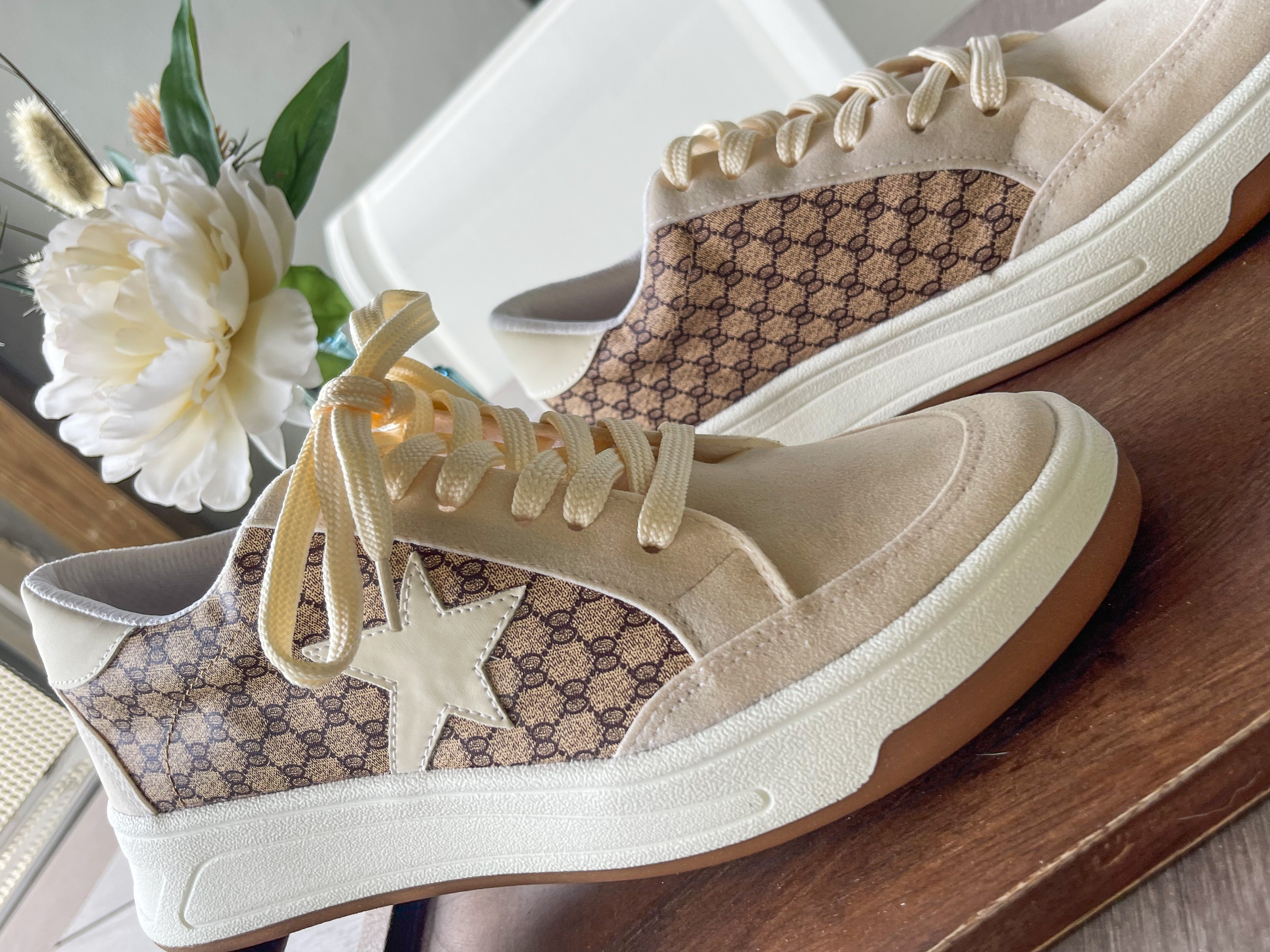 NUDE DESIGNER INSPIRED TENIS SHOES