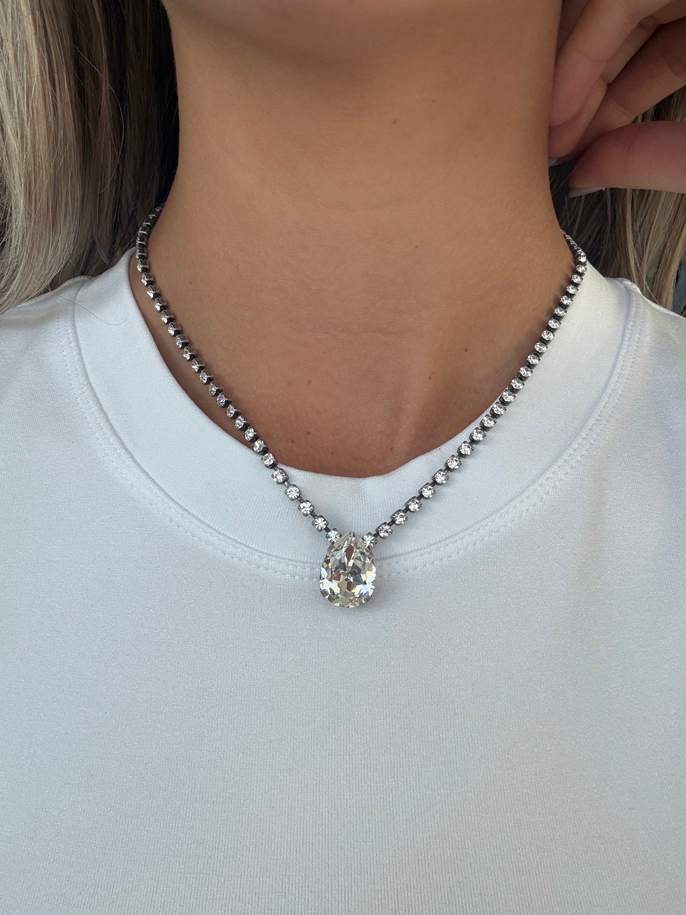 MILLI IN CLEAR/ ANTIQUE SILVER