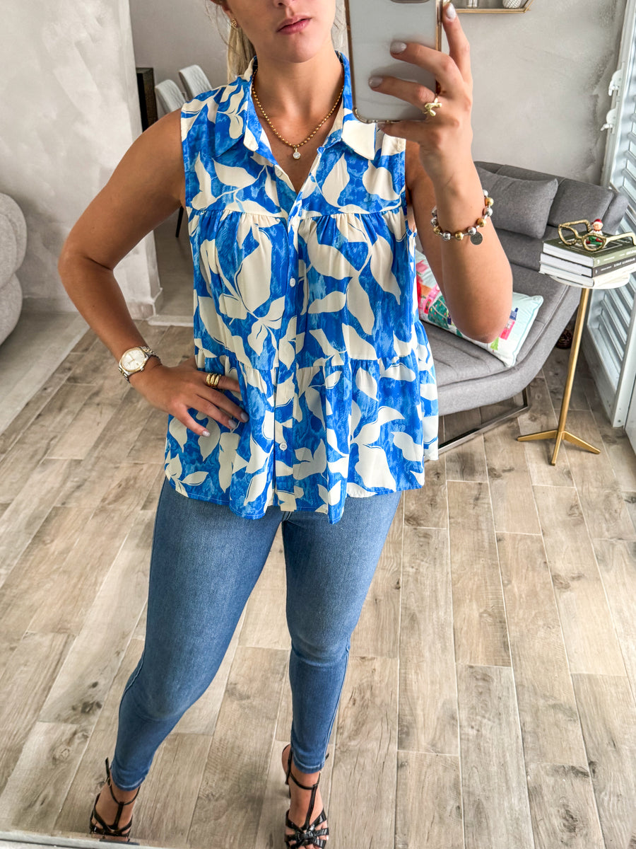 BLUE PRINTED SLEEVELESS BLOUSE