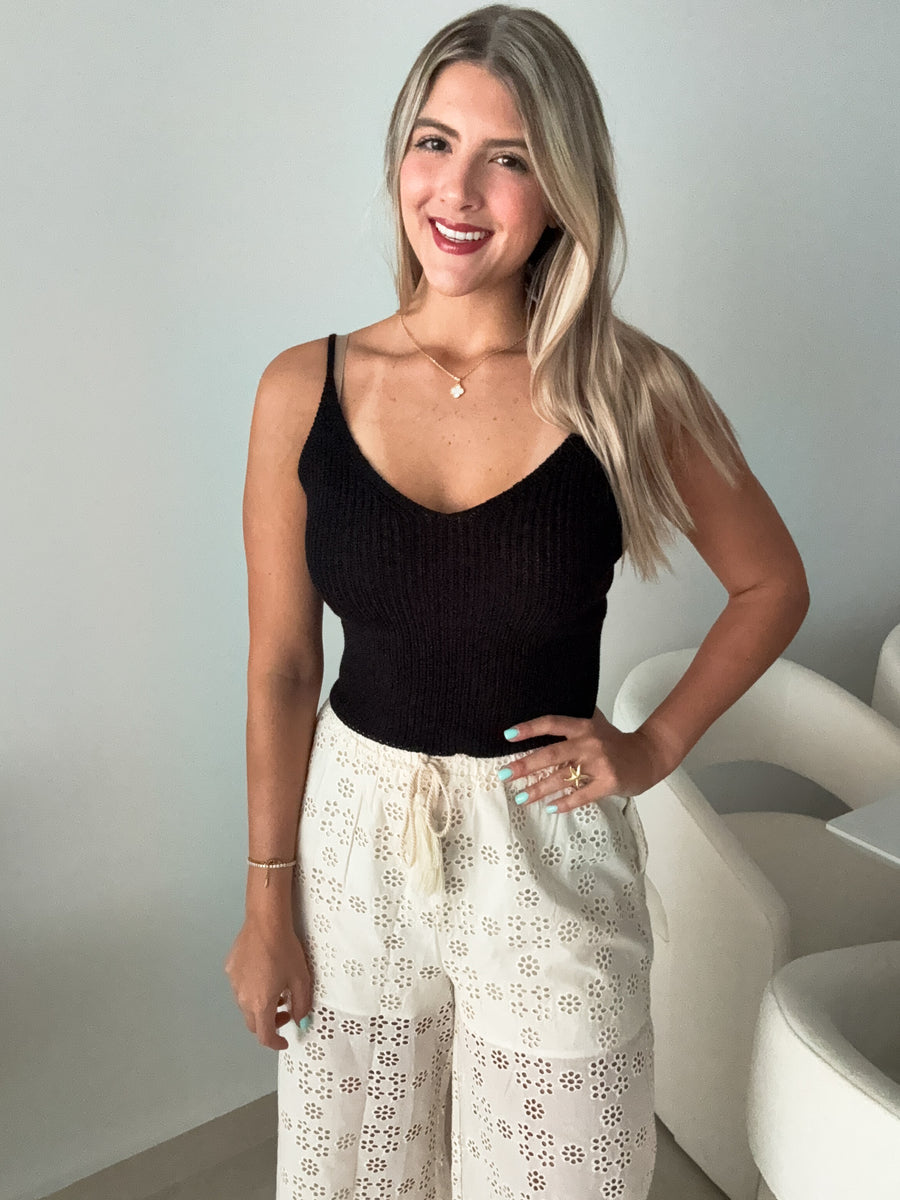 KNITTED BASIC CROP BLOUSE