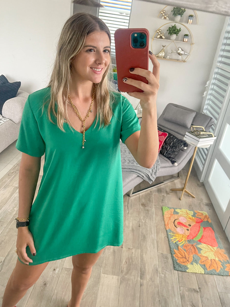 GREEN SATIN SHORT SLEEVE DRESS