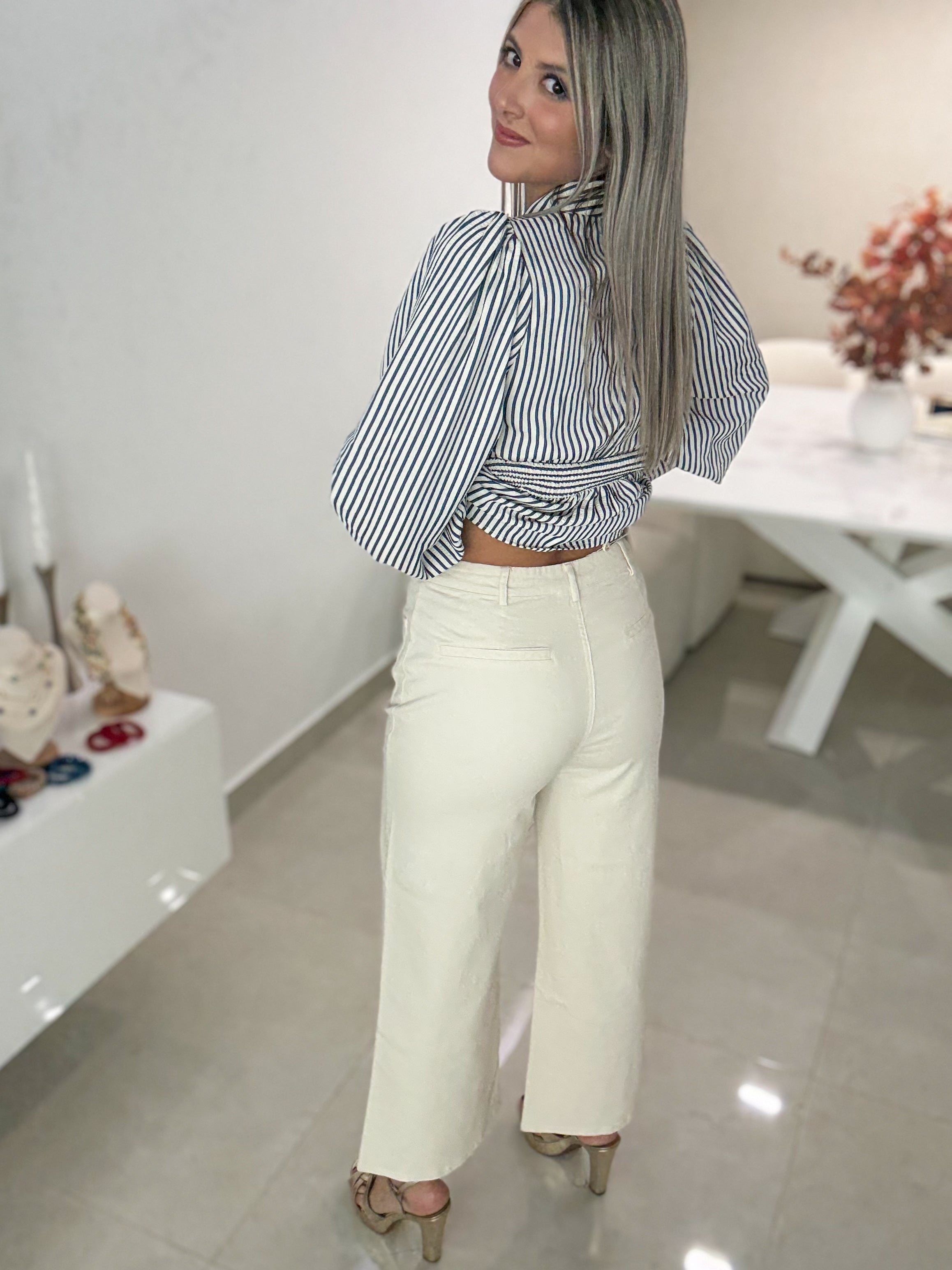 CREAM FRONT POCKET PANTS