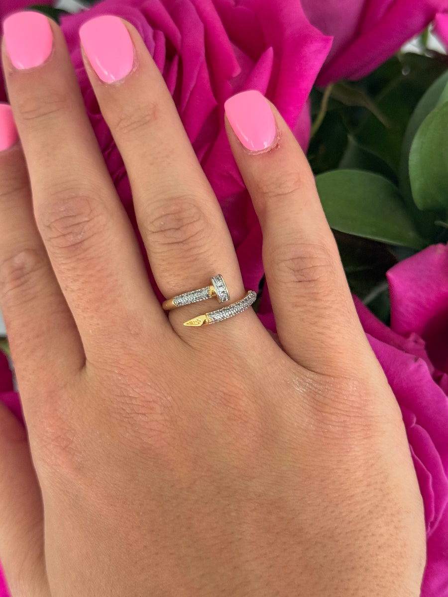 NAIL TWO TONE RING