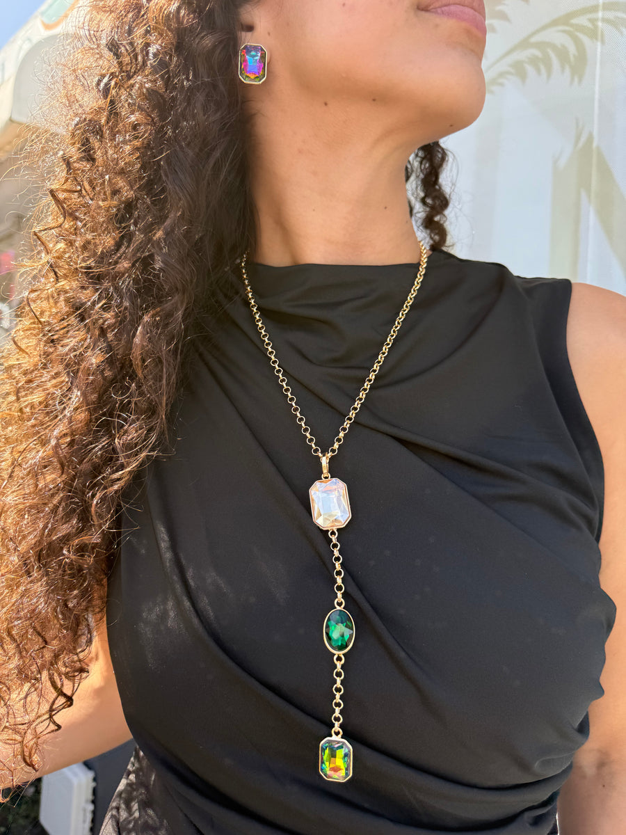 LONG GEM SQUARE NECKLACE SET IN GREEN/IRRIDESCENT