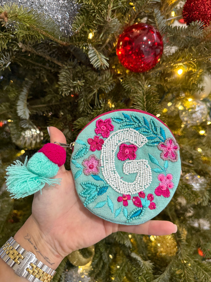 "G" INITIAL COIN BAG