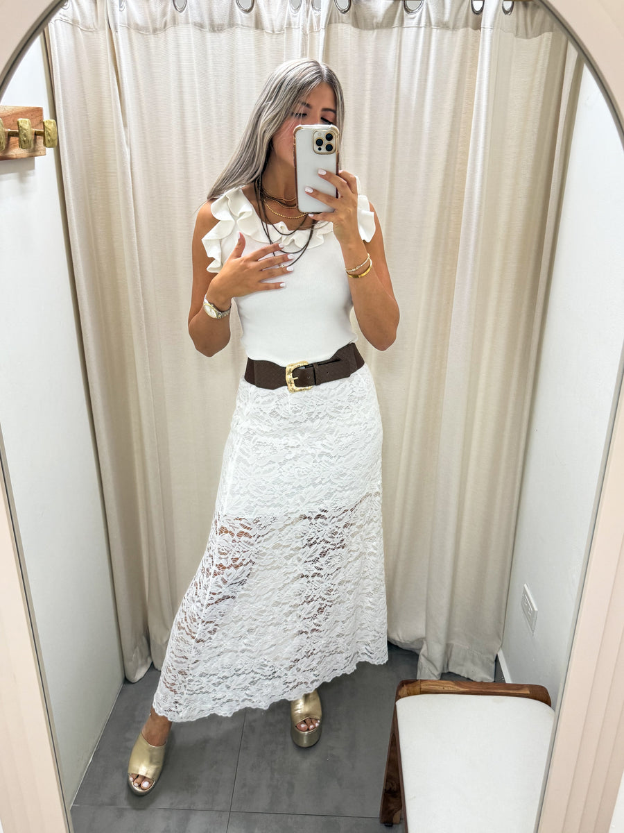 RUFFLE RIBBED KNIT SLEEVELESS BLOUSE