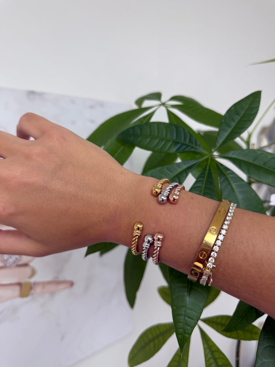 TRICOLOR BANGLE SET