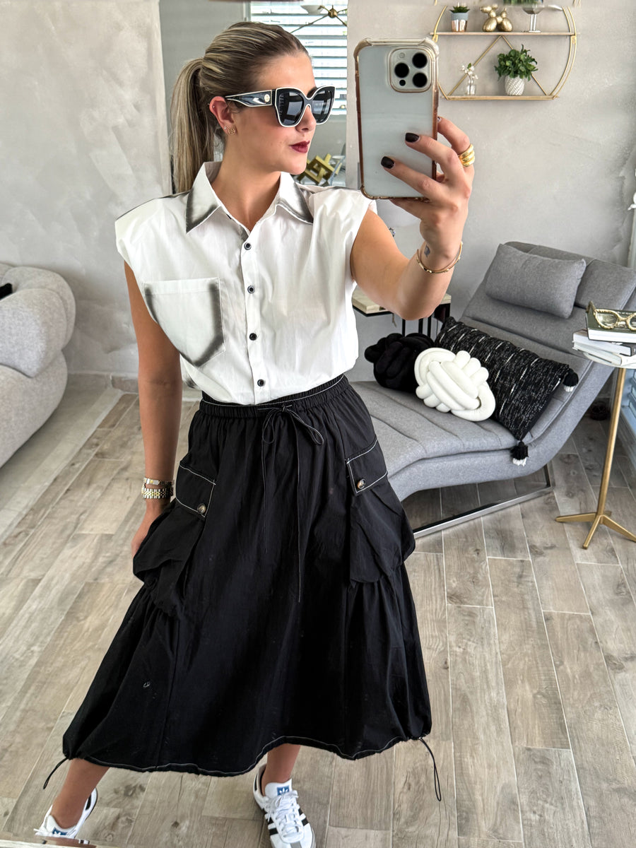 BLACK PARACHITE MIDI SKIRT