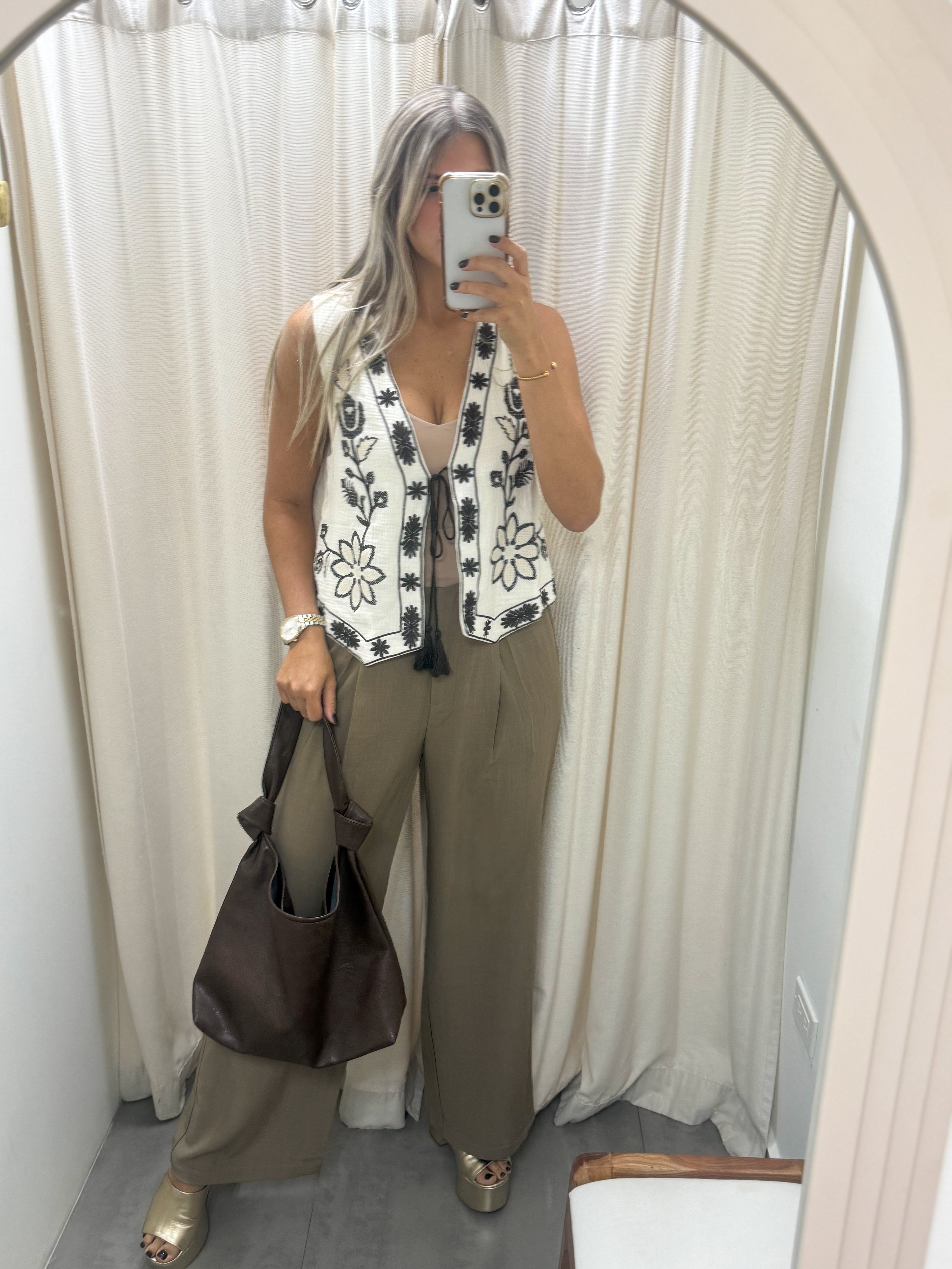 BROWN/WHITE GAUZE VEST