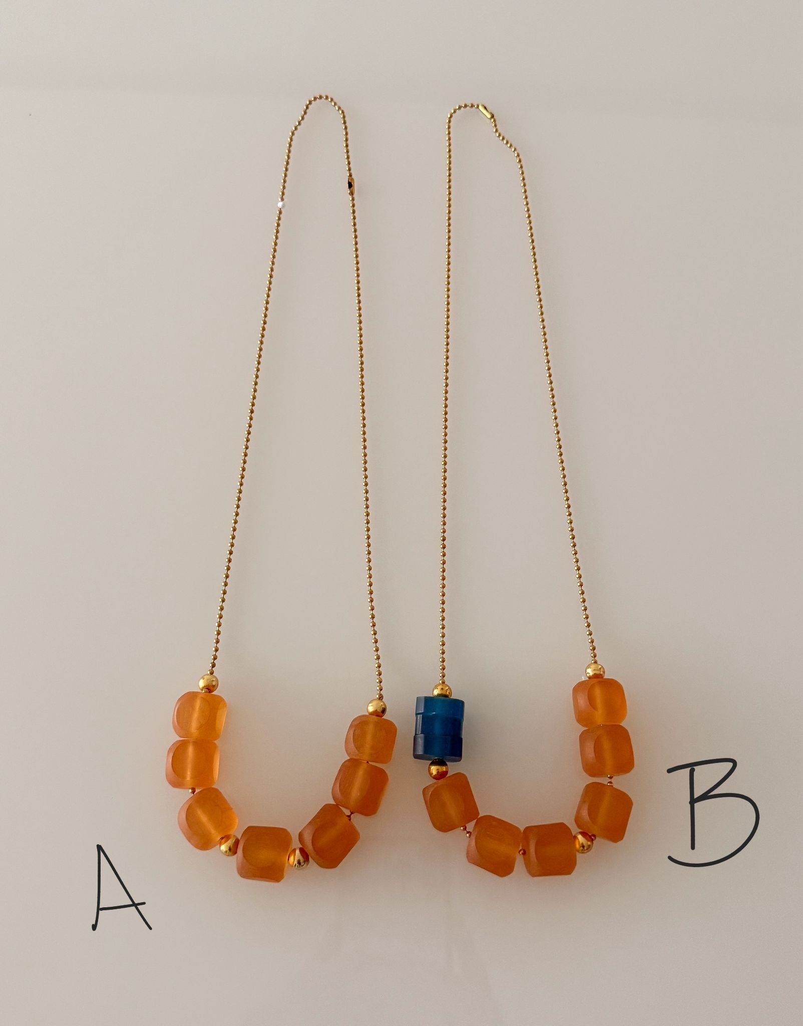 RESIN NECKLACE