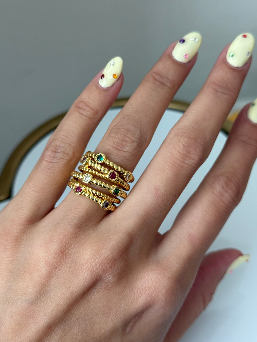 MULTICOLOR STRANDS RING