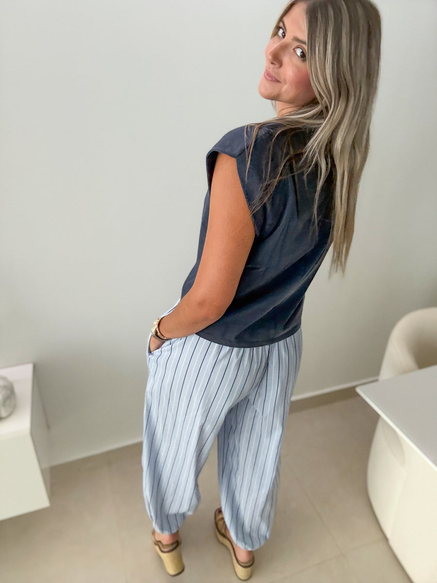 BLUE/WHITE STRIPED JOGGERS