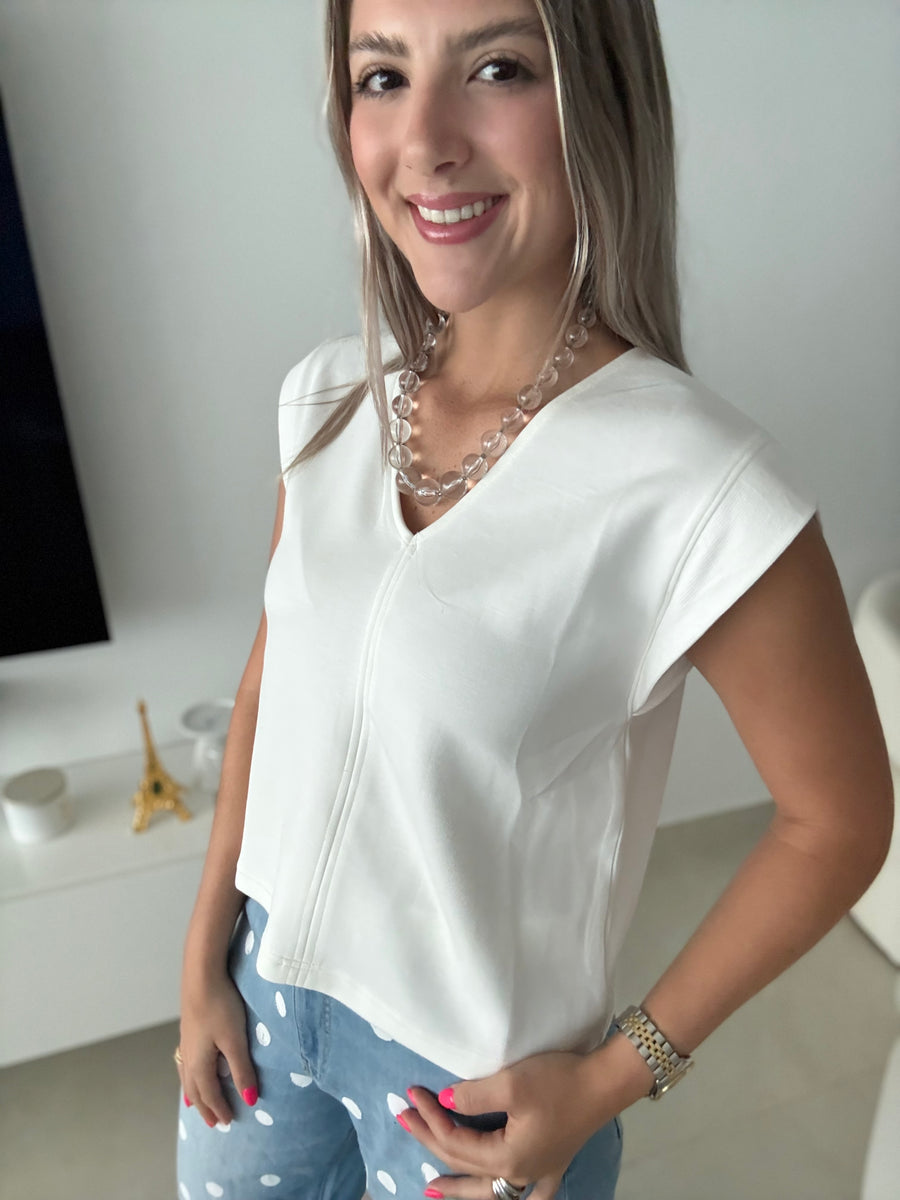 CLEAR BALL NECKLACE