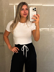 BLACK/IVORY TRAVEL SET
