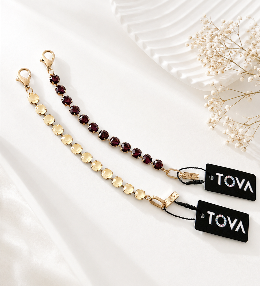 IZZY BRACELETS