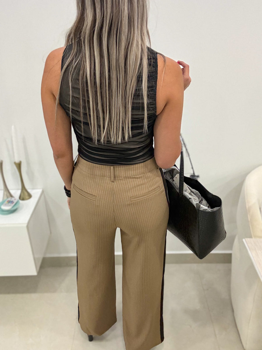 TAUPE PINSTRIPED BLACK & WHITE SIDE TRACK LINES PANT