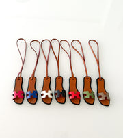 SLIPPER KEYCHAIN