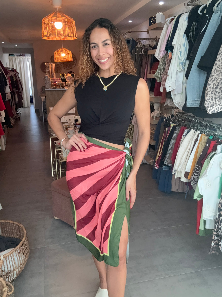 BLACK STRETCHY BLOUSE