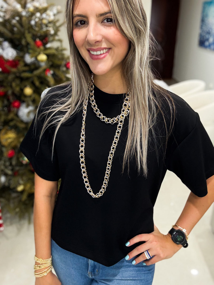 BLACK SHORT SLEEVE TEE