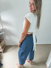 PIA WHITE SQUARE TOP