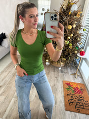 SHORT SLEEVES V-NECK BASIC TOP